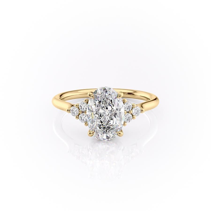 OVAL CUT MOISSANITE WITH SIDE STONES