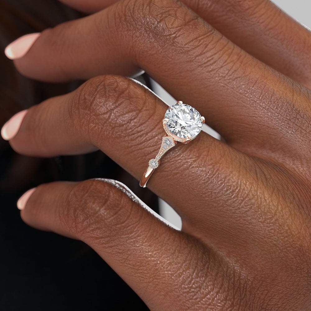 Round Cut Moissanite Vintage Design
