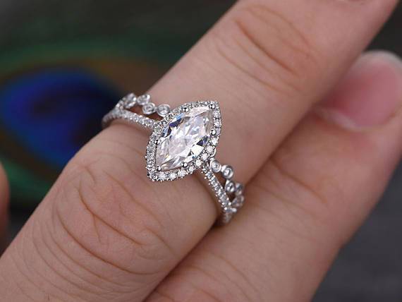 Marquise Cut Halo Wedding Ring Set