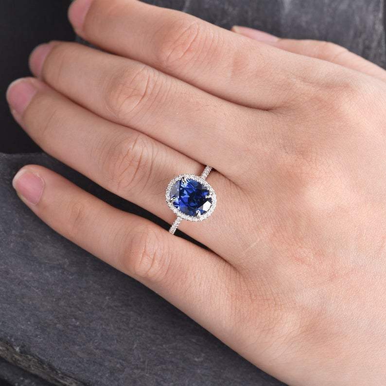 Oval sapphire online
