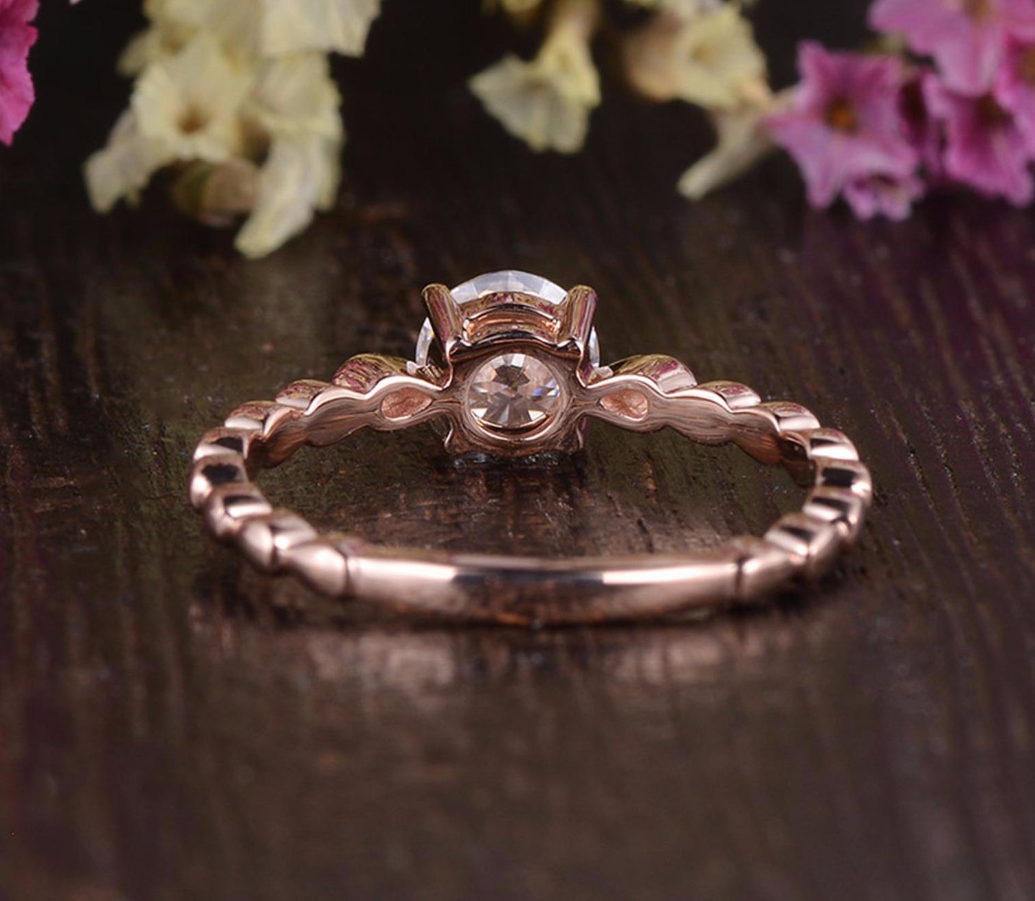 Round Cut Moissanite Engagement Ring, Vintage Design
