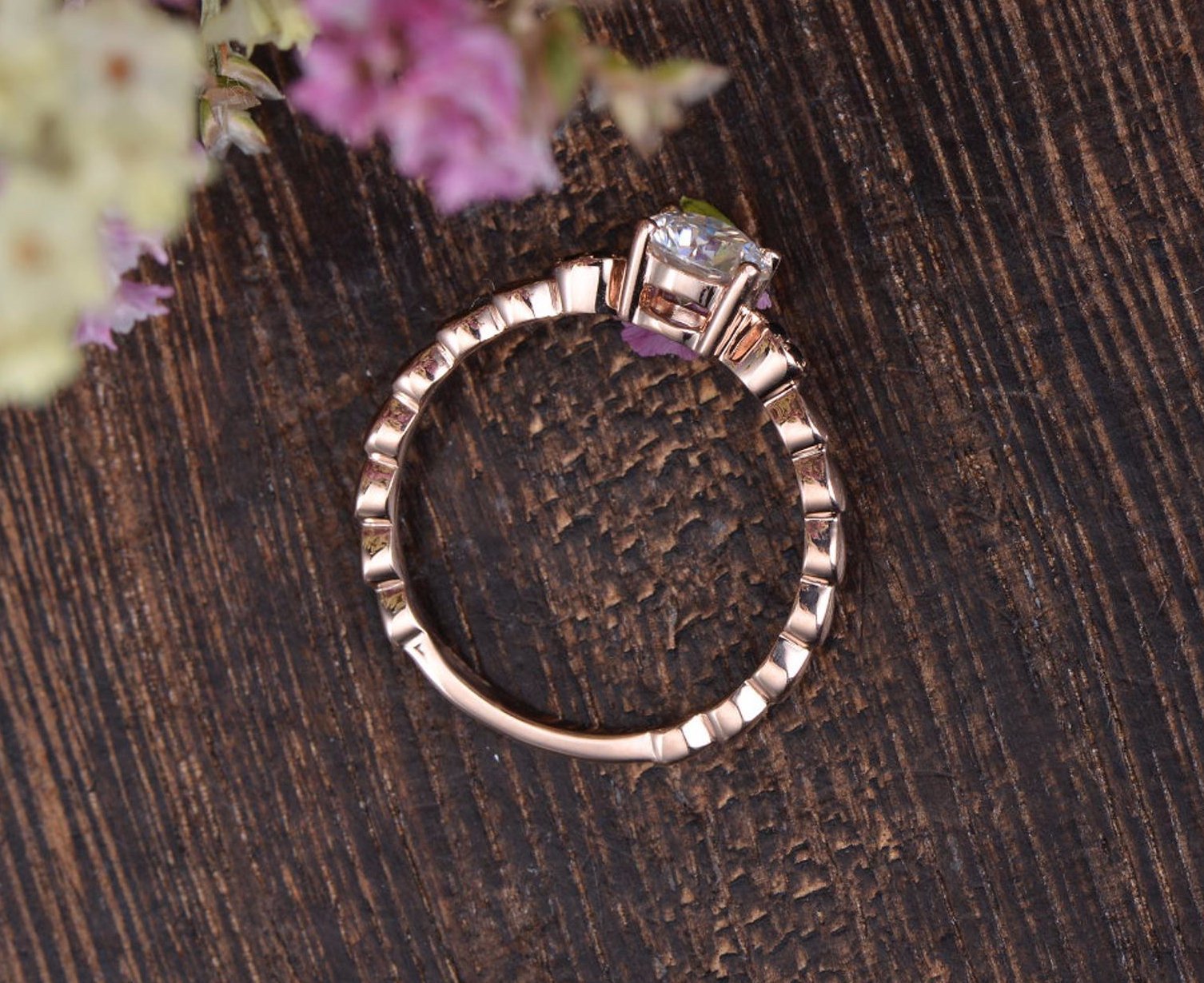 Round Cut Moissanite Engagement Ring, Vintage Design