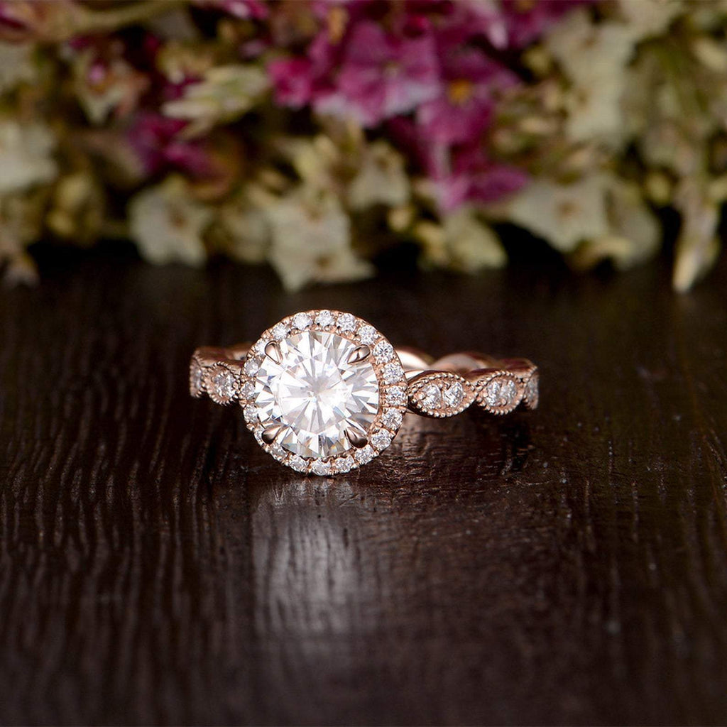 Art deco moissanite ring top
