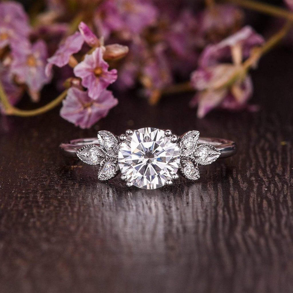 Diamond ring 2024 leaf design