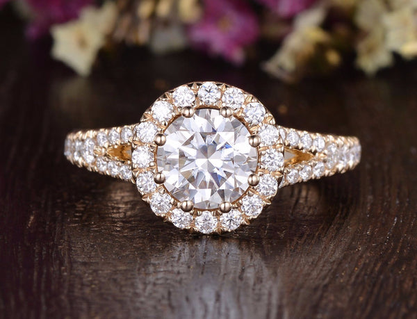 Round Cut Moissanite Engagement Ring, Vintage Halo Design