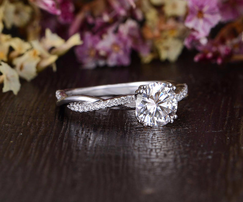 Ideal world moissanite rings hot sale