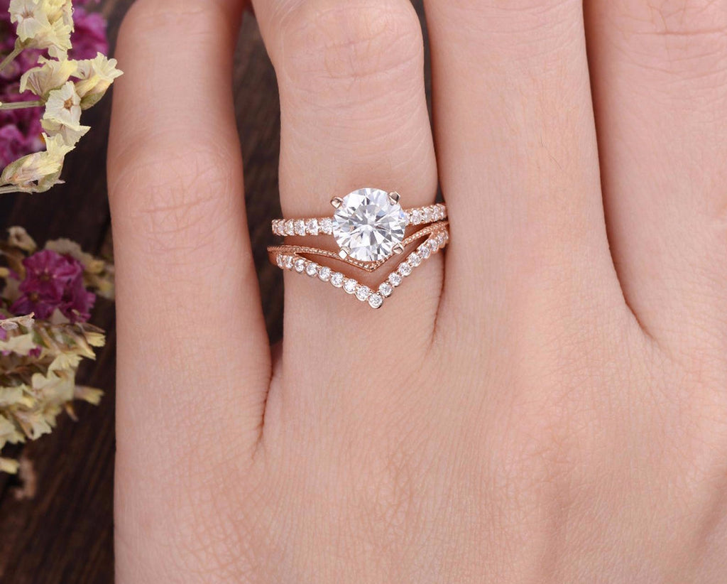 Vintage Style Bridal Ring Set Round Cut